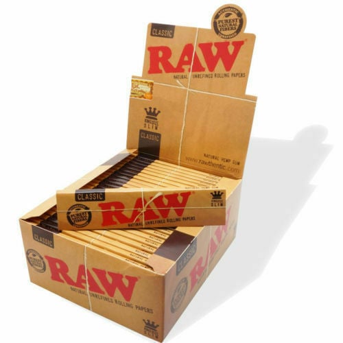 Raw Classic Rolling Paper - King Size image