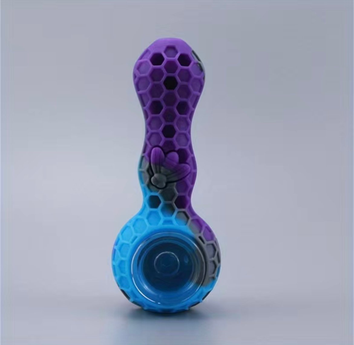 HoneyBee Silicone Hand Pipe image 4