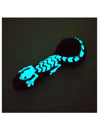 Gecko Blue Glow image 5